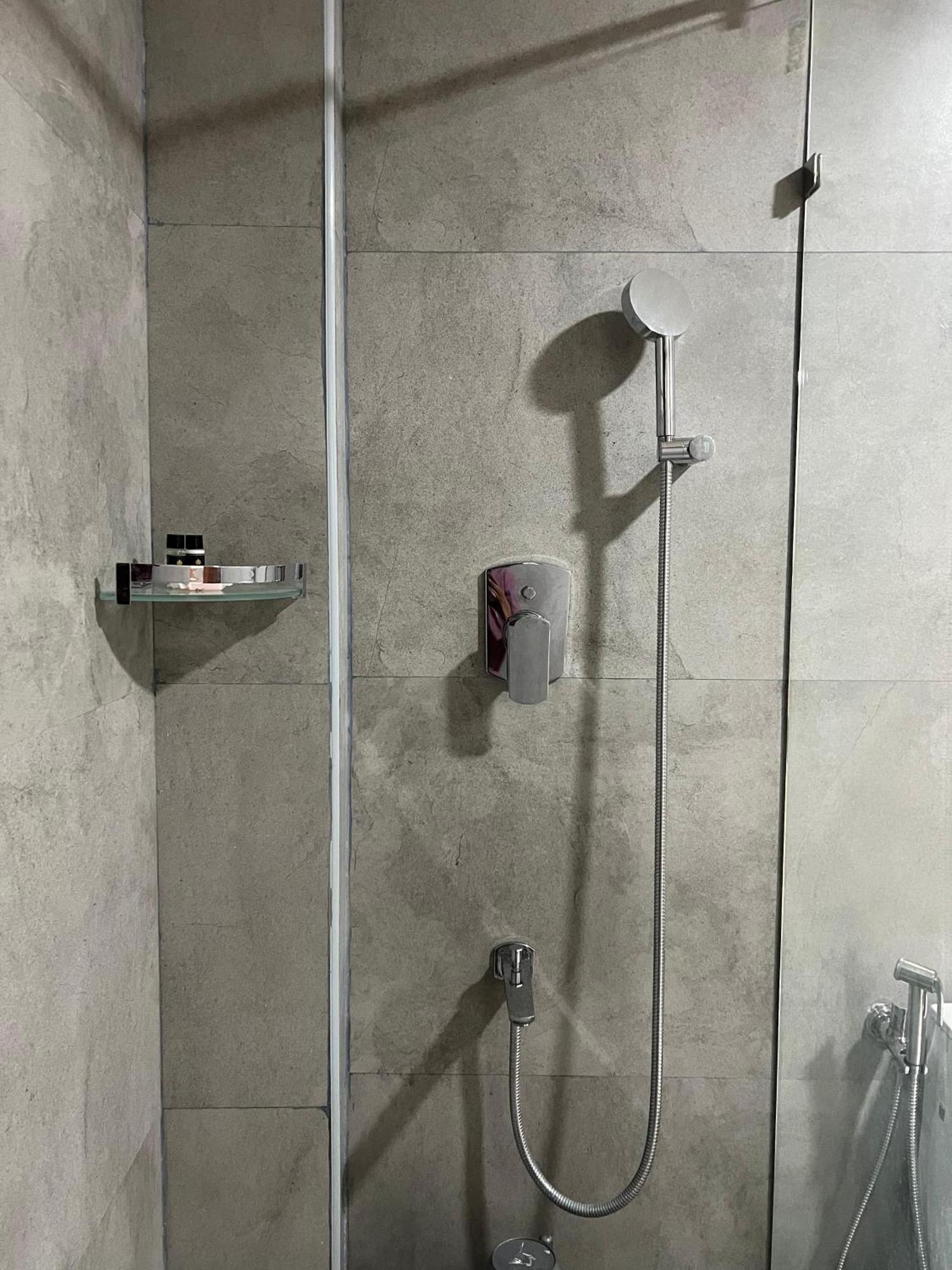 Hotel Pasupala Inn Anantapur Dış mekan fotoğraf
