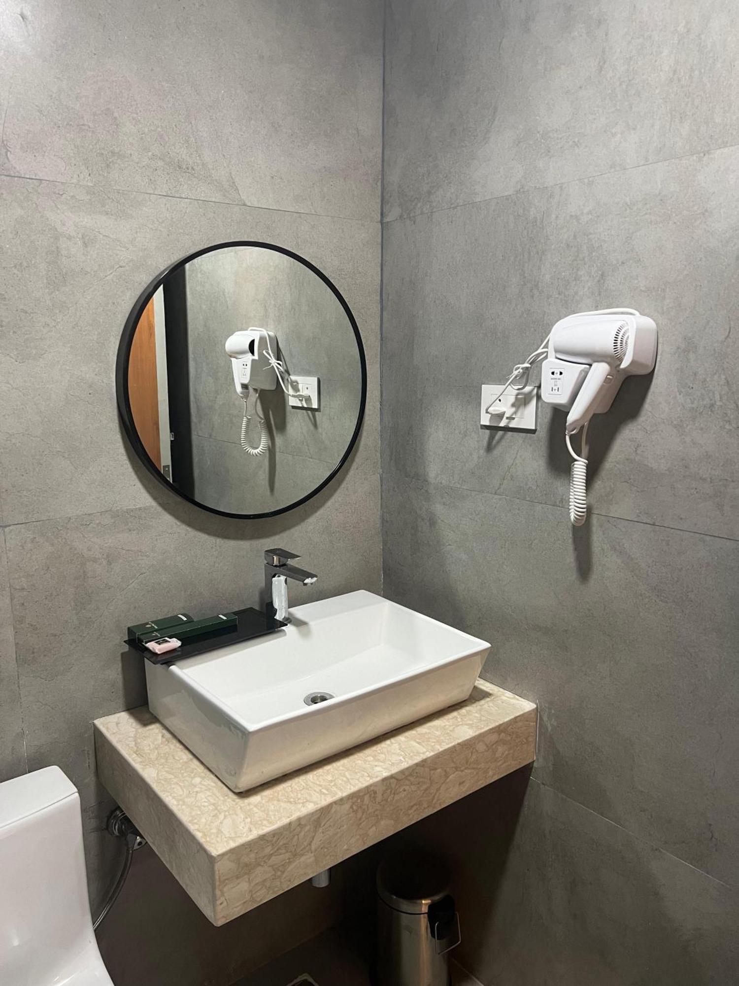Hotel Pasupala Inn Anantapur Dış mekan fotoğraf
